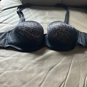Soma black with nude inter ton bra strapless